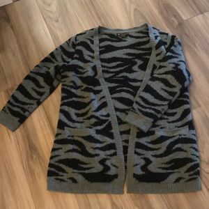 Cozy, warm, long knitted cardigan sweater. grey and black tiger striped